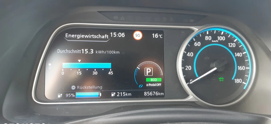 Nissan Leaf cena 51500 przebieg: 85000, rok produkcji 2018 z Rychwał małe 704